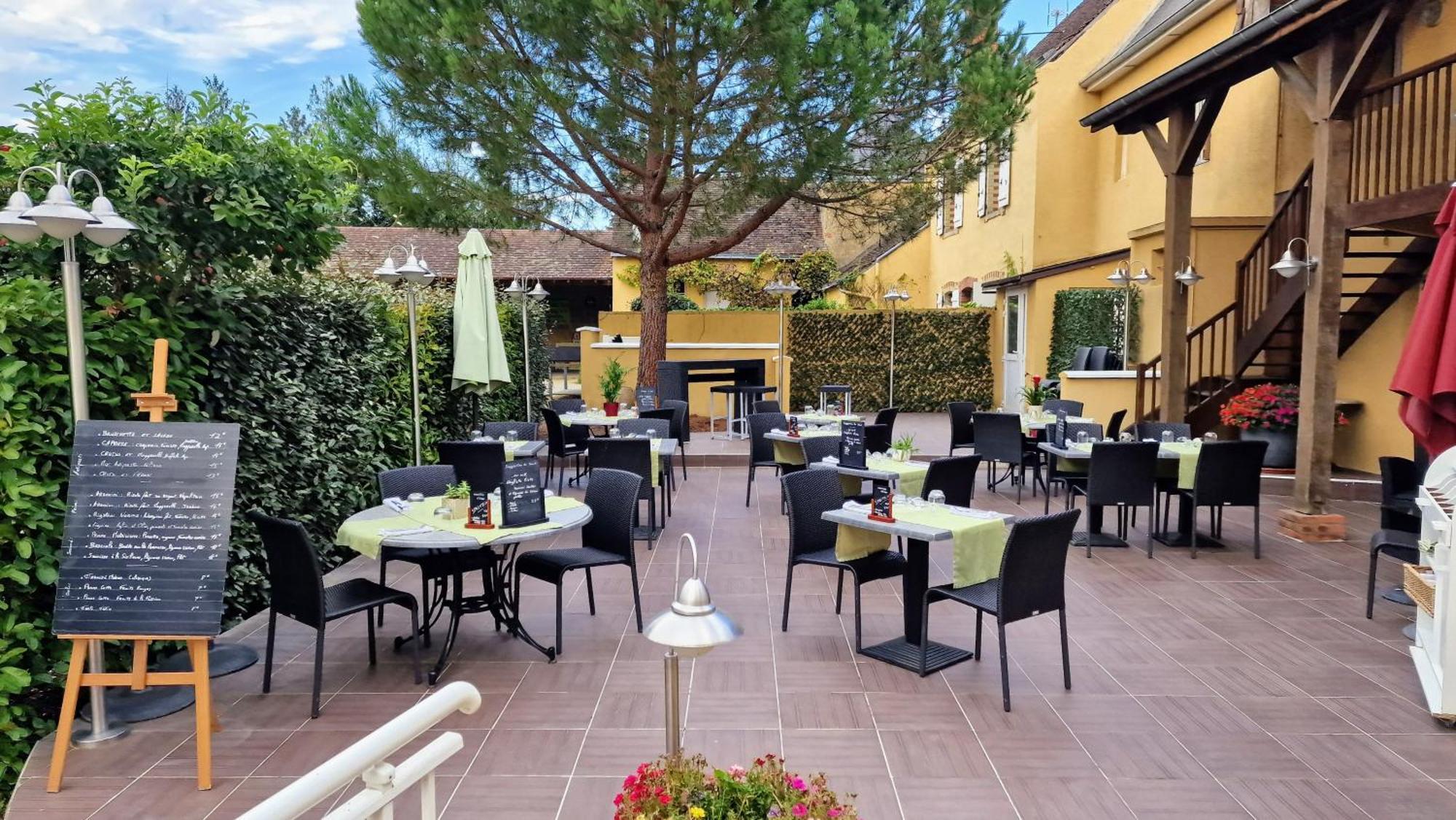 Hotel Saint Jacques Thorigné-sur-Dué Exterior foto